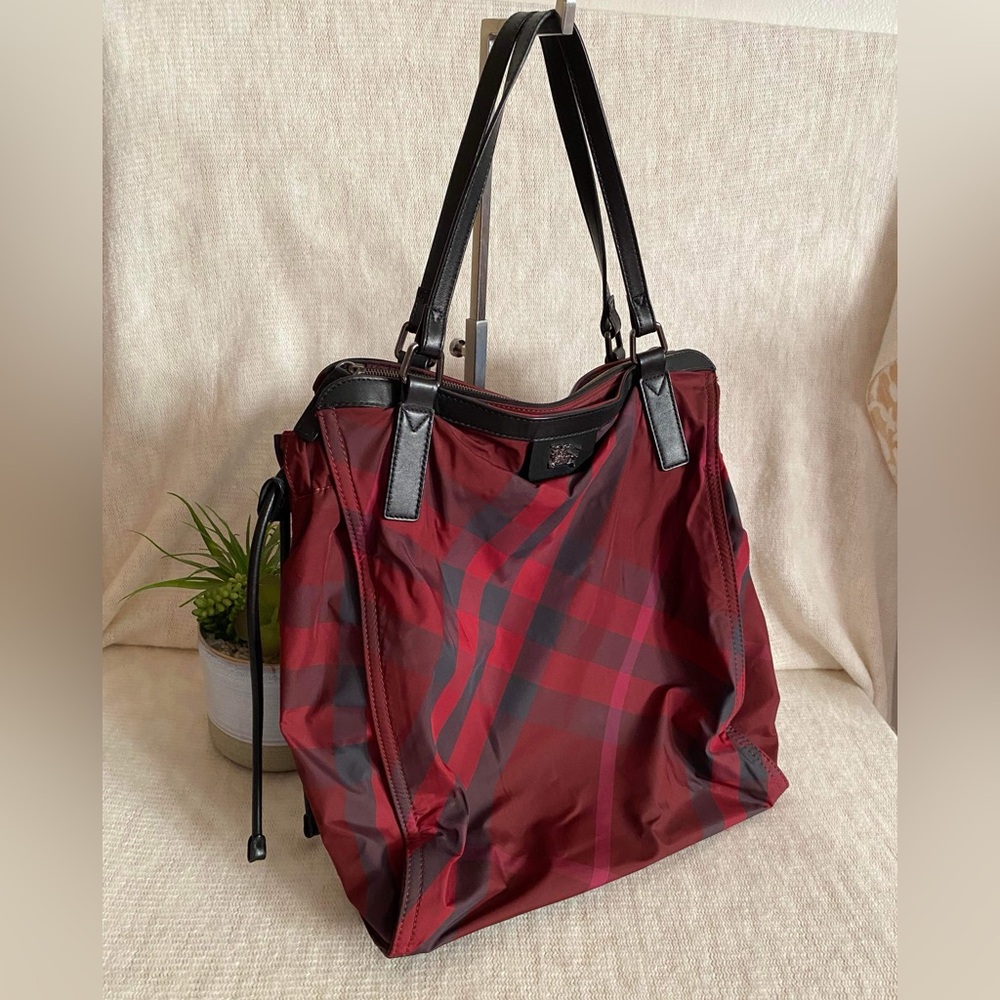 Excellent Condition Burberry Tote Bag